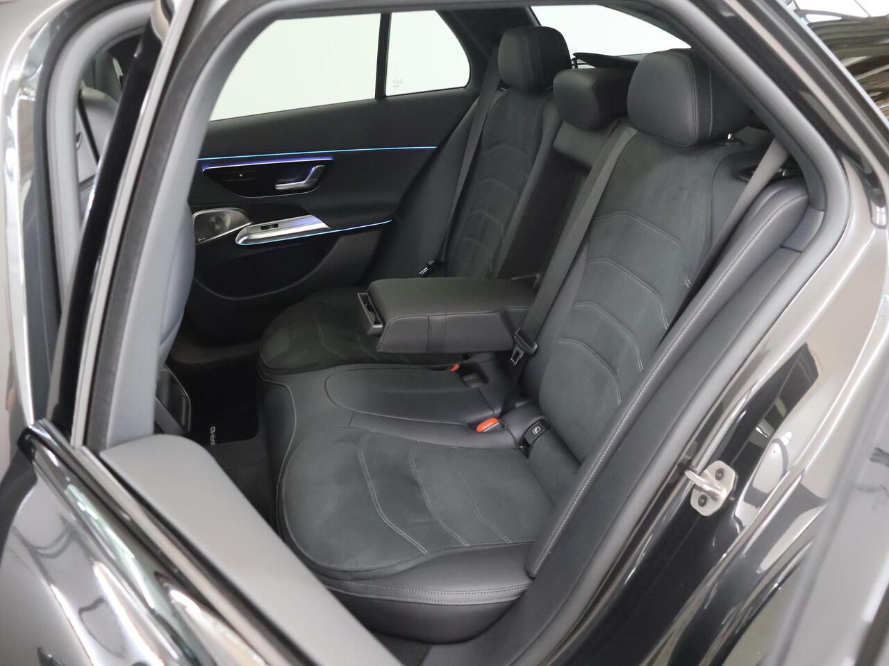 Mercedes-Benz E-estate 300 e AMG Line | Night | Panoramadak | Trekhaak | Burmester | Memory | 360 camera | Winter pakket | Rij assistentiepakket |