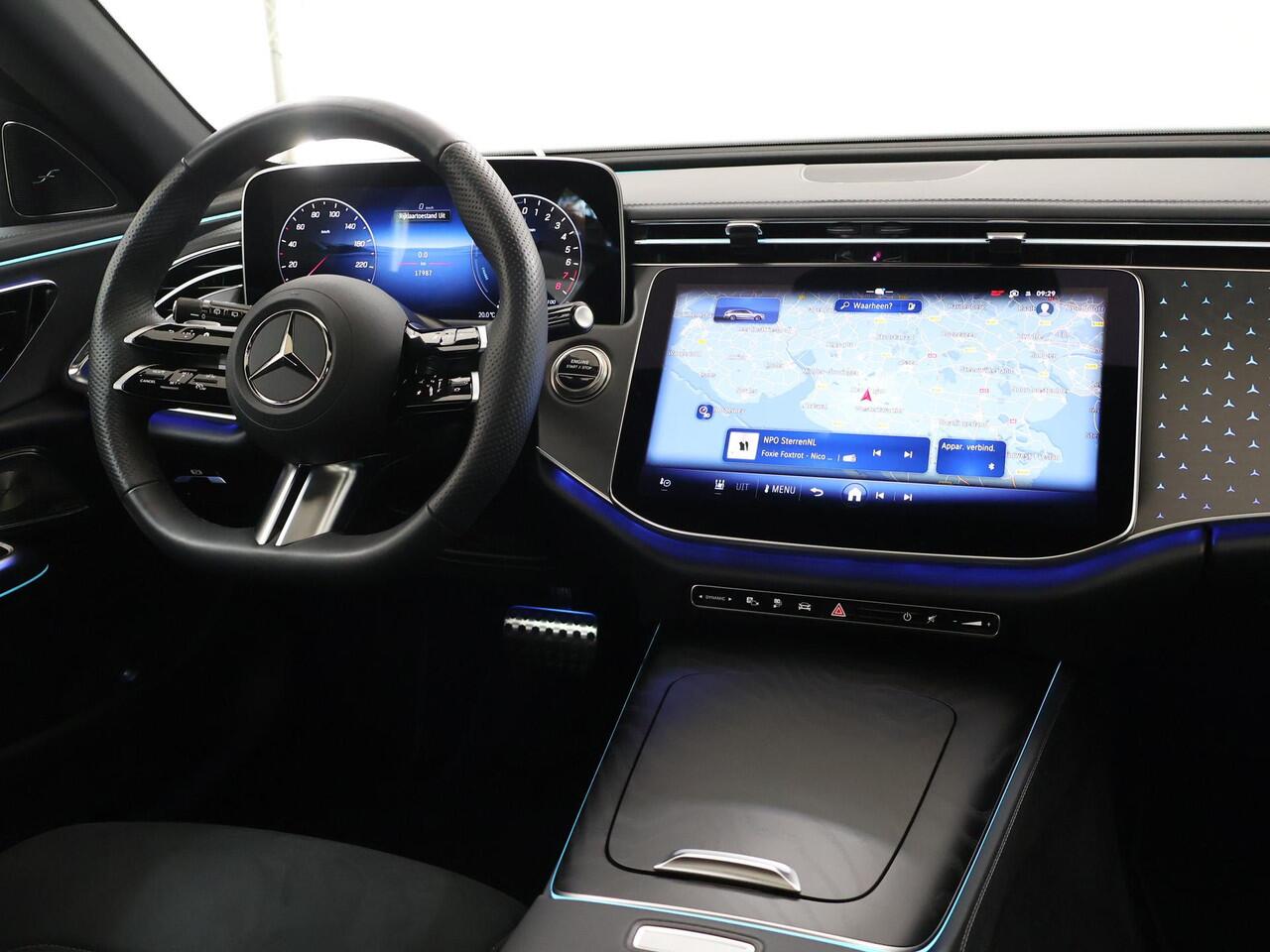 Mercedes-Benz E-estate 300 e AMG Line | Night | Panoramadak | Trekhaak | Burmester | Memory | 360 camera | Winter pakket | Rij assistentiepakket |