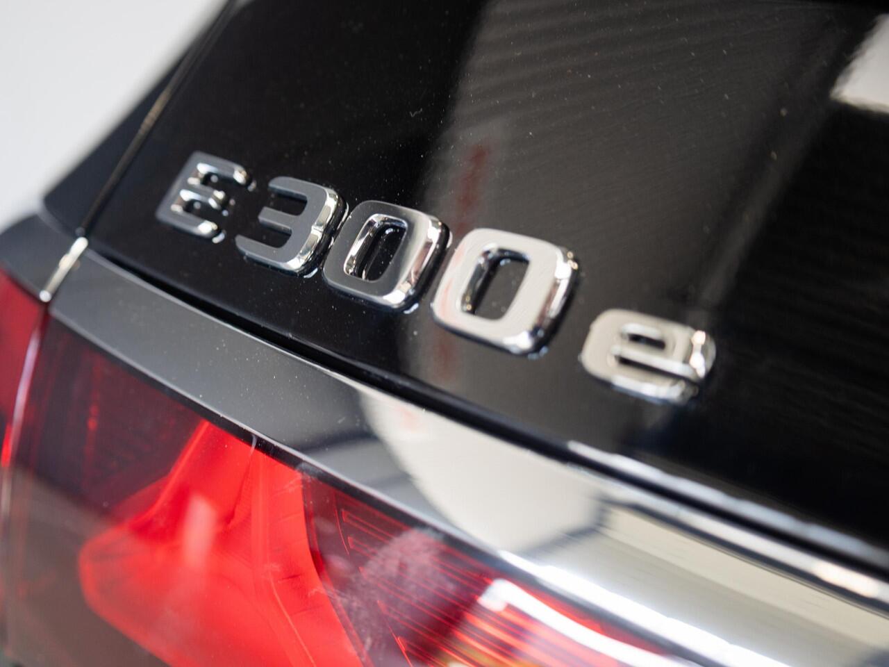 Mercedes-Benz E-estate 300 e Luxury Line Panorama dak