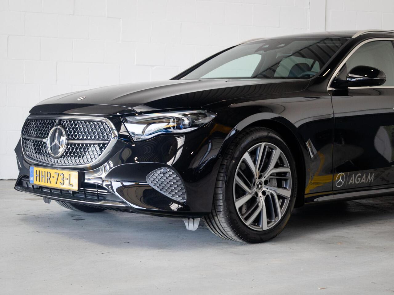 Mercedes-Benz E-estate 300 e Luxury Line Panorama dak