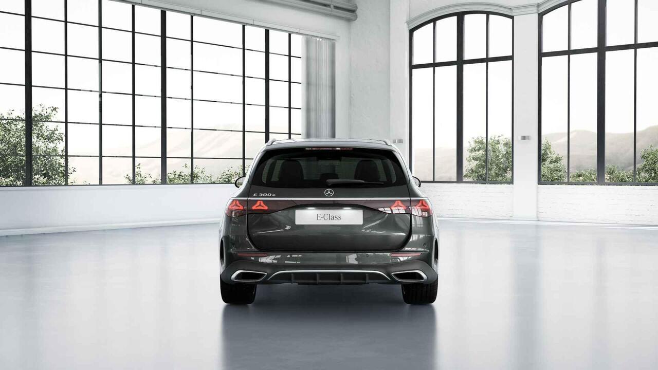 Mercedes-Benz E-estate 300e Sport Edition | Panoramaschuifdak | Premium pakket | Stoelventilatie | Superscreen | Rij-assistentiepakket Plus | Leder pakket | Burmester | 360° camera | DISTRONIC |