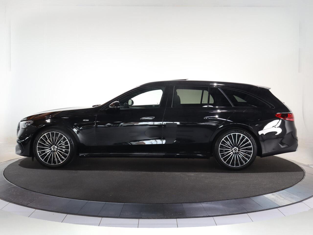 Mercedes-Benz E-estate 300e Sport Edition | Panoramaschuifdak | Premium Plus | Night | Rijassistentiepakket Plus | Stoelventilatie/-verwarming voor