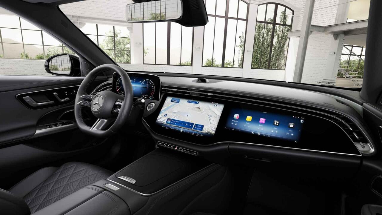 Mercedes-Benz E-estate 300e Sport Edition | Premium pakket | Night Pakket | Nappa Leder | Geklimatiseerde stoelen | Burmester | Trekhaak |