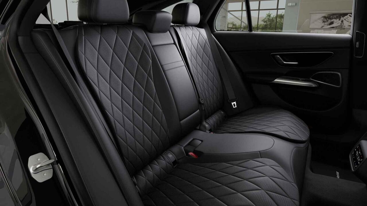 Mercedes-Benz E-estate 300e Sport Edition | Panoramaschuifdak | Premium Plus | Airmatic| Rijassistentiepakket Plus | Stoelventilatie | Burmester | Nappa leder |