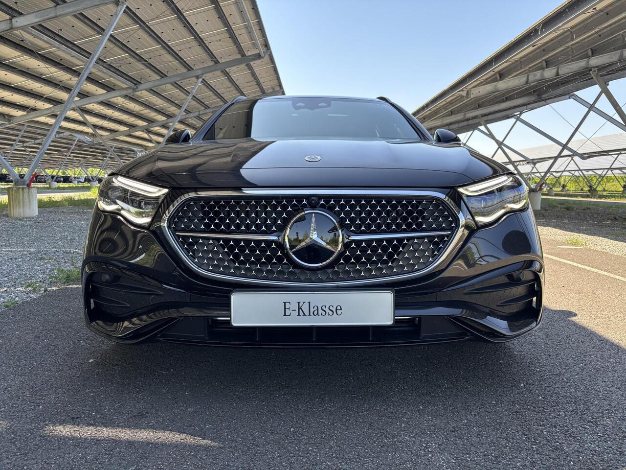 Mercedes-Benz E-estate 300 e Sport Edition | Night | Panoramadak | Burmester | Superscreen | Head-up display | Stoelverwarming/ventilatie | Sfeerverlichting |