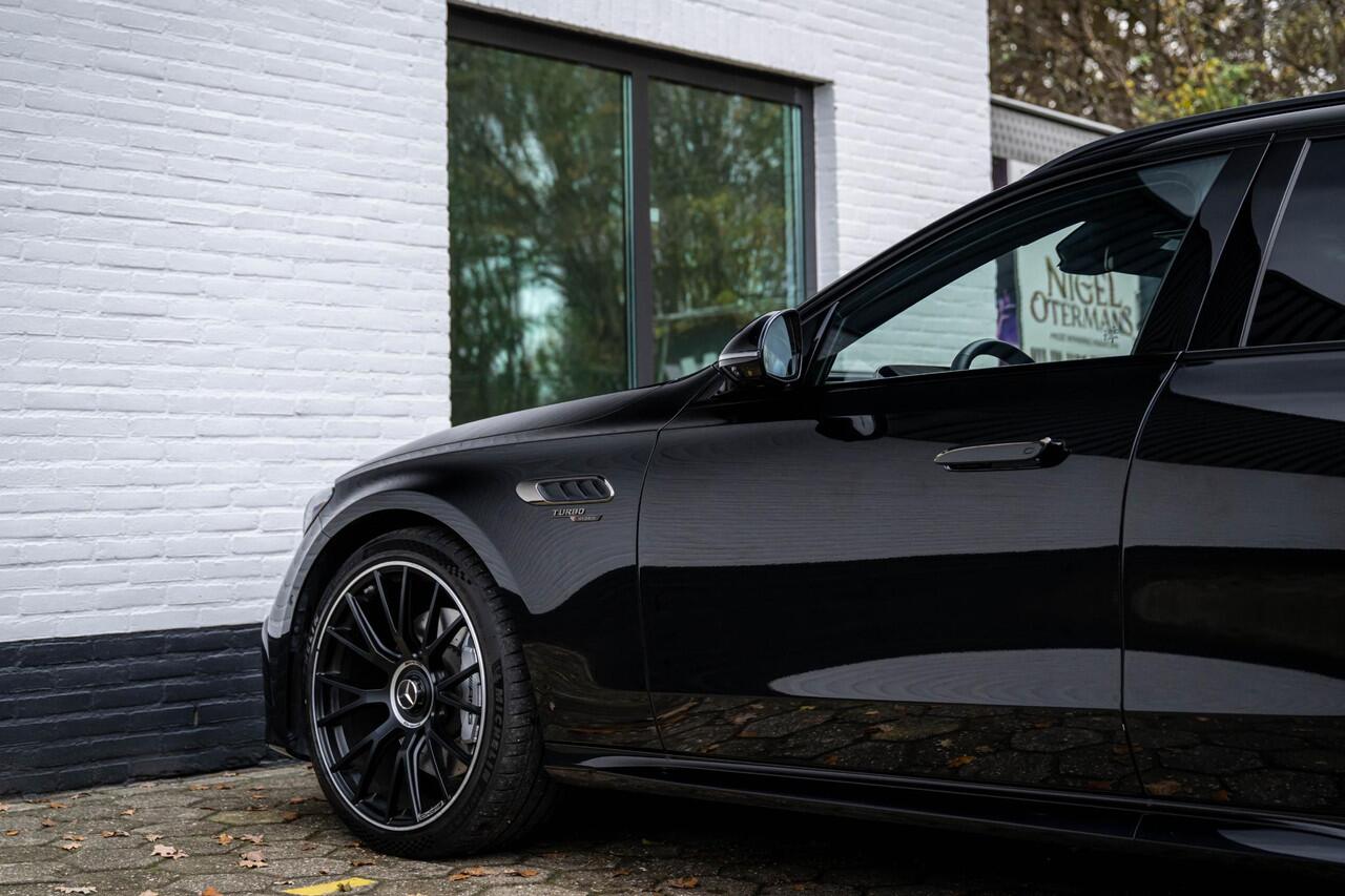 Mercedes-Benz E-estate AMG 53 4MATIC+ 612pk Superscreen Achterasbesturing