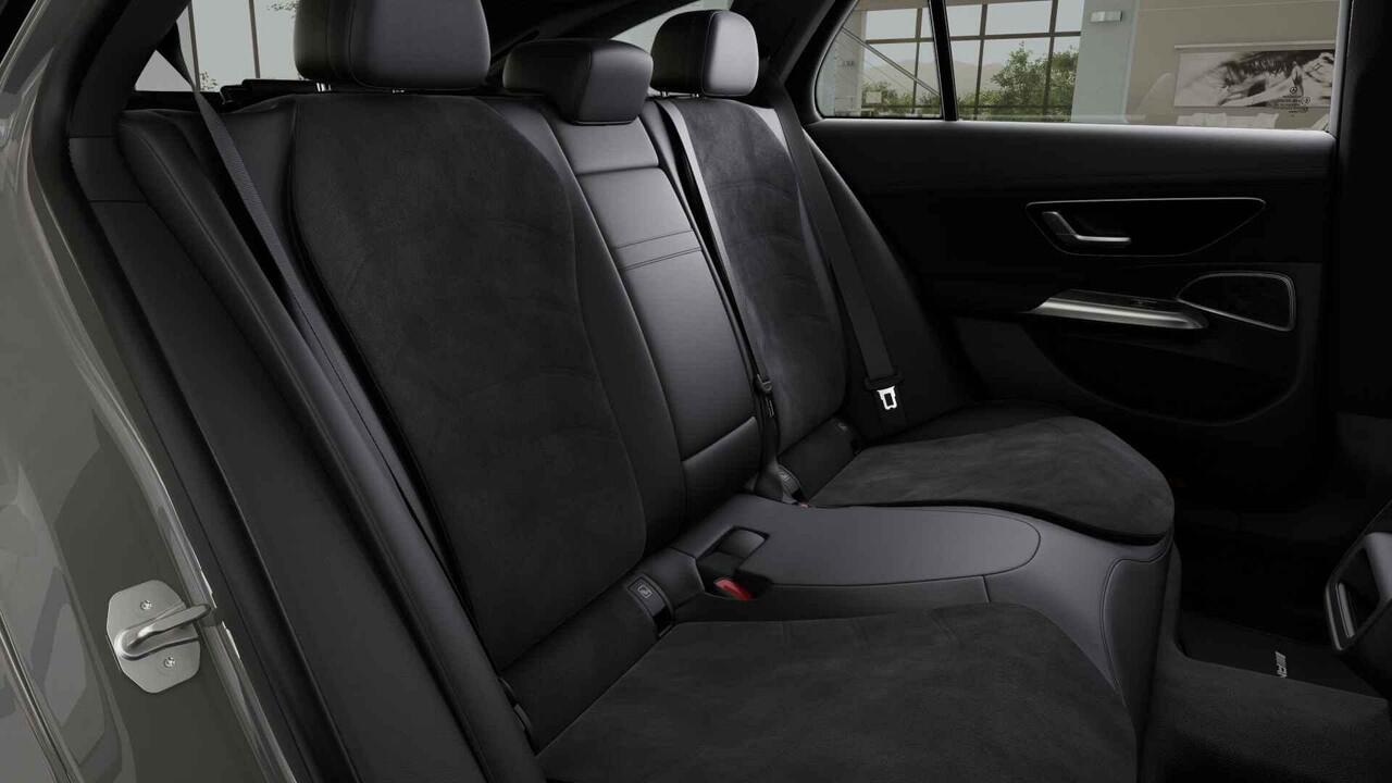 Mercedes-Benz E-estate 300e Sport Edition | Panoramaschuifdak | Head-Up | Burmester | Trekhaak | 360°-camera | MBUX Superscreen |