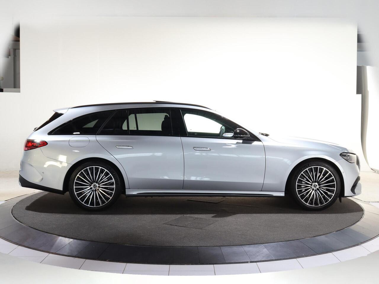 Mercedes-Benz E-estate 300e Sport Edition | Panoramaschuifdak | Head-Up | Burmester | Trekhaak | 360°-camera | MBUX Superscreen |