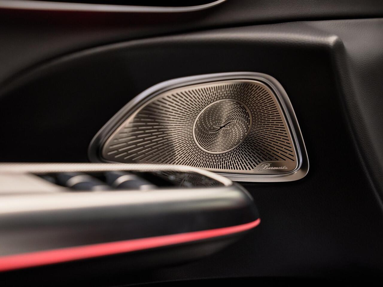 Mercedes-Benz E-estate AMG 53 Hybrid 4Matic+, MANUFAKTUR, pano, tr.haak, Burmester, PARKTRONIC, ACC, memory, 360 camera, keyless, privacy