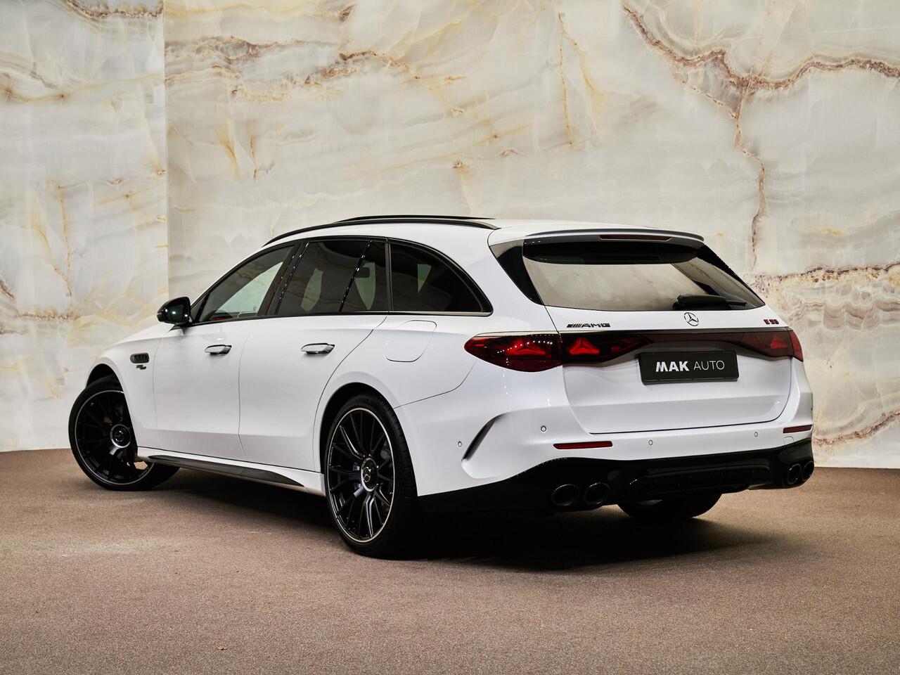 Mercedes-Benz E-estate AMG 53 Hybrid 4Matic+, MANUFAKTUR, pano, tr.haak, Burmester, PARKTRONIC, ACC, memory, 360 camera, keyless, privacy