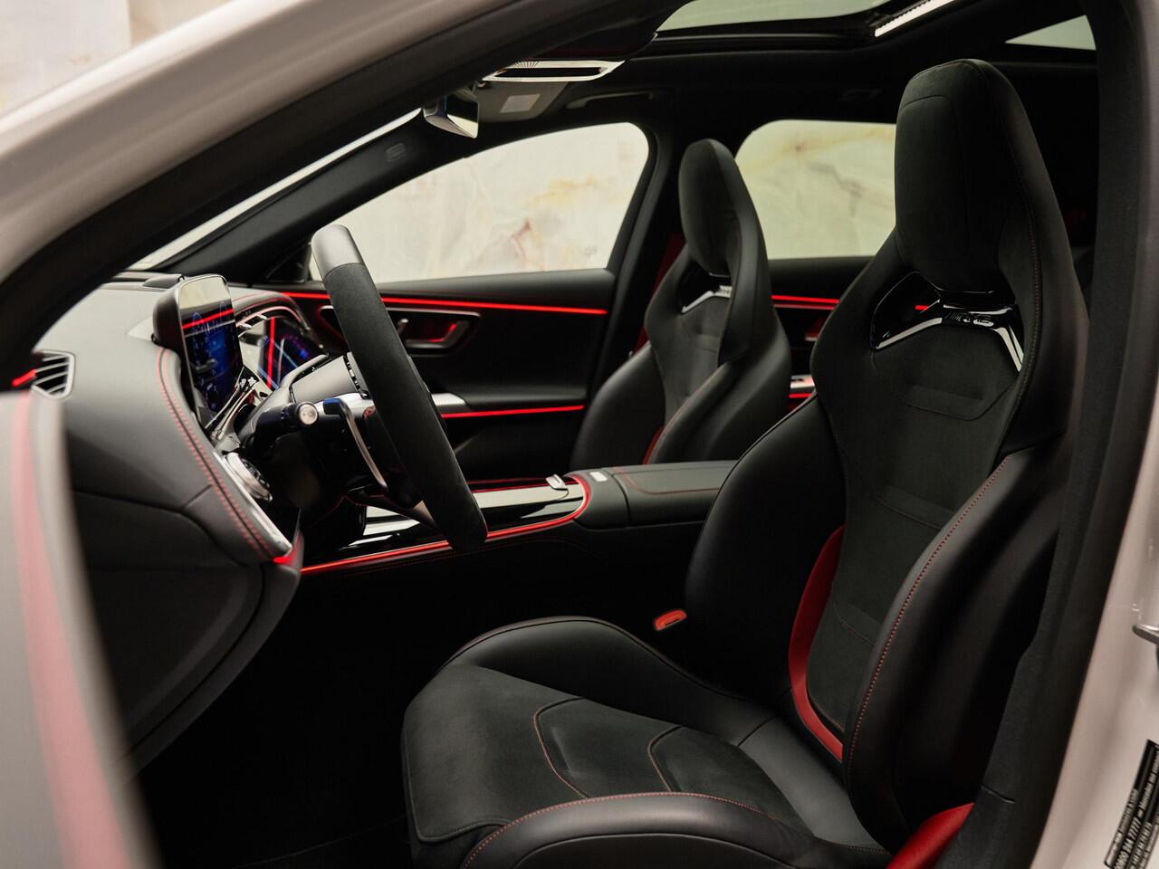 Mercedes-Benz E-estate AMG 53 Hybrid 4Matic+, MANUFAKTUR, pano, tr.haak, Burmester, PARKTRONIC, ACC, memory, 360 camera, keyless, privacy