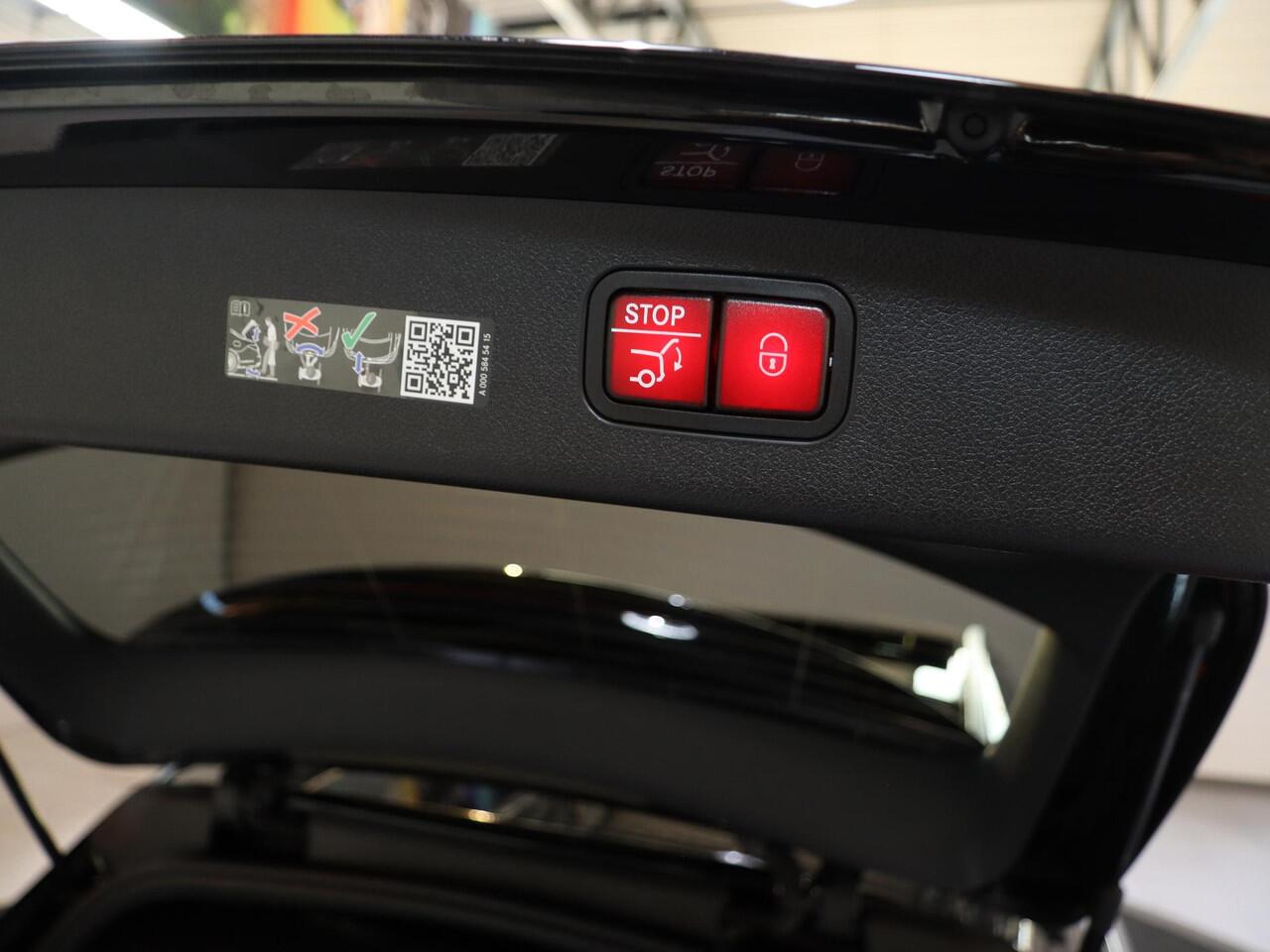 Mercedes-Benz E-estate 300e Sport Edition | Panoramaschuifdak | Premium Plus | Night | Rijassistentiepakket Plus | Stoelventilatie/-verwarming voor