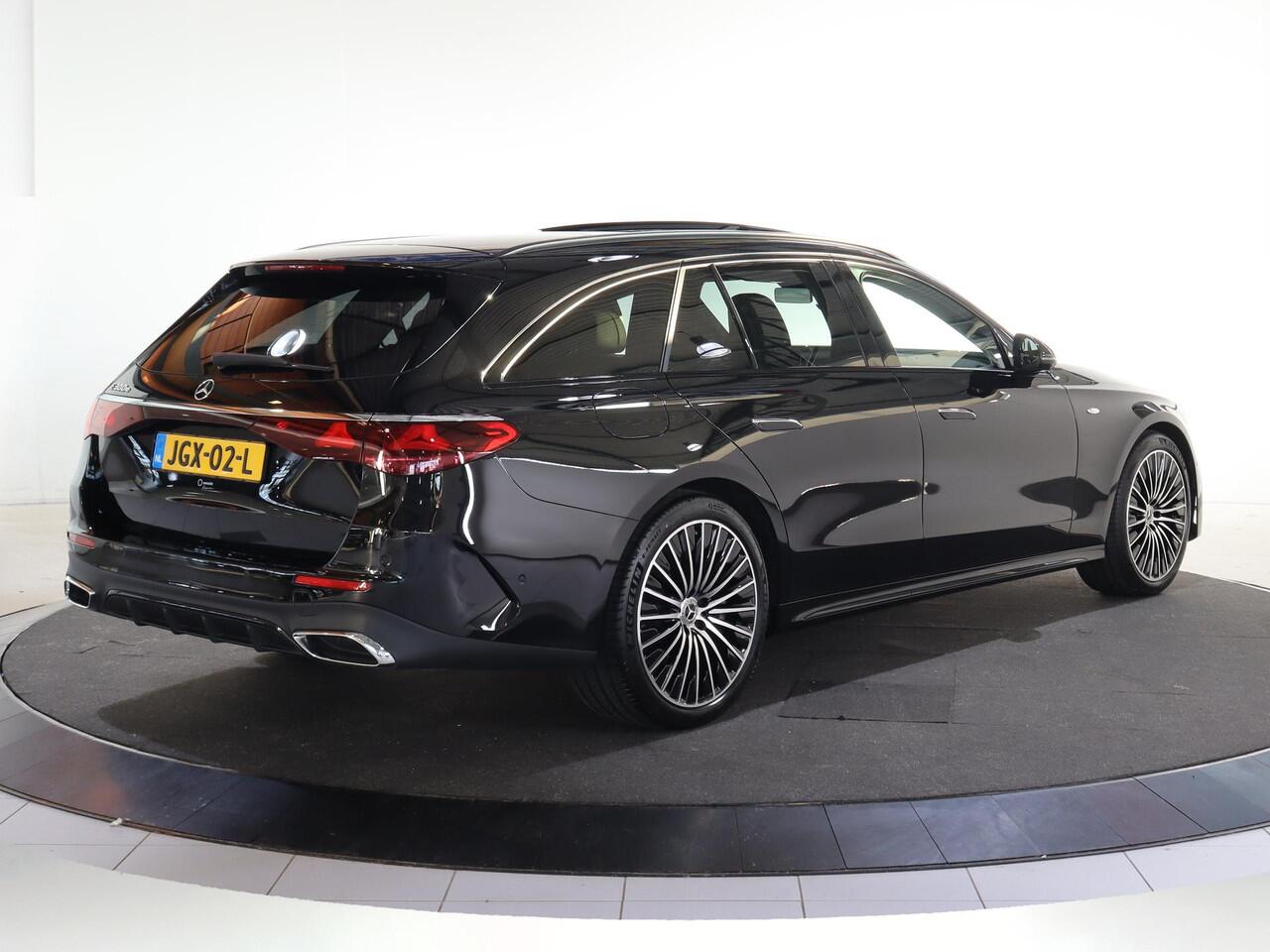 Mercedes-Benz E-estate 300e Sport Edition | Panoramaschuifdak | Premium Plus | Night | Rijassistentiepakket Plus | Stoelventilatie/-verwarming voor