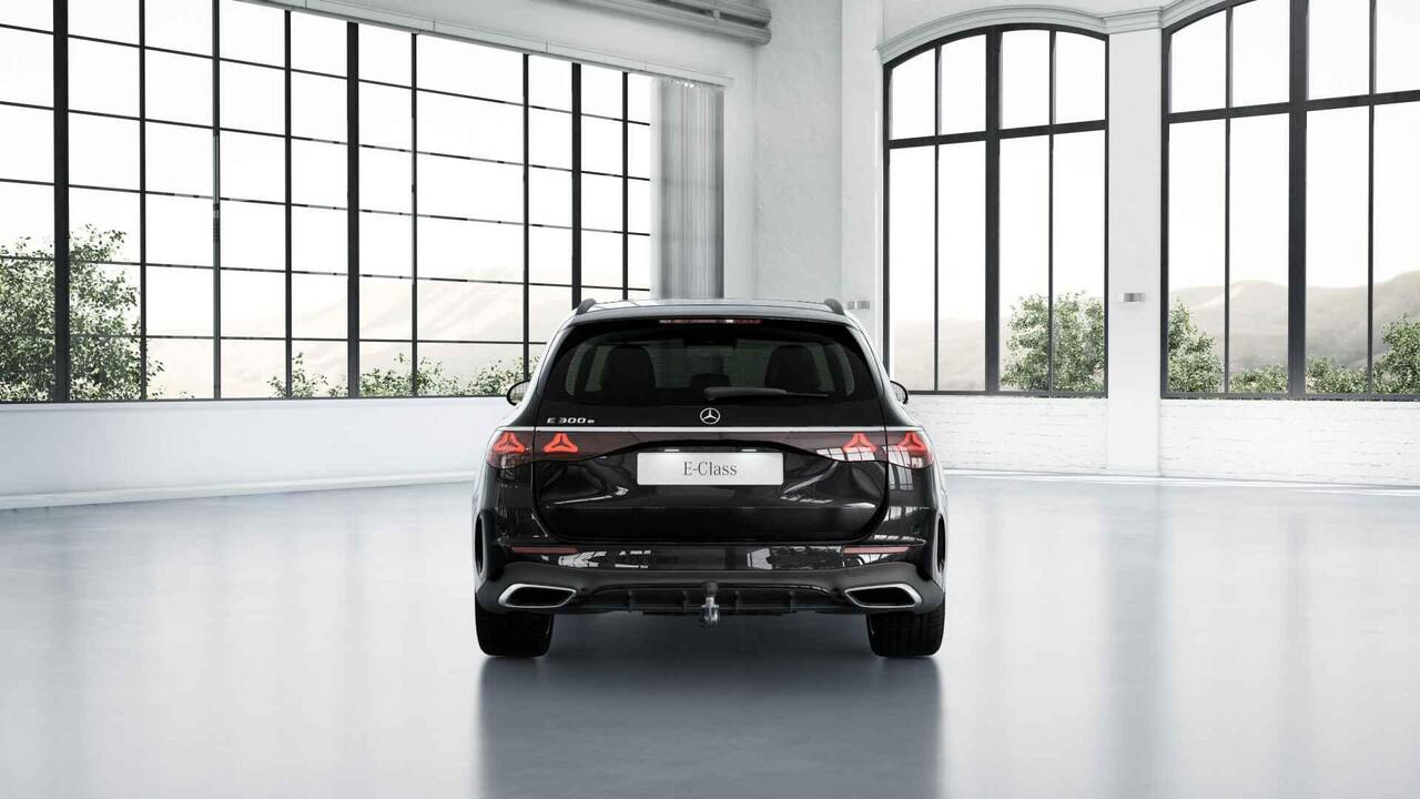 Mercedes-Benz E-estate 300 e Sport Edition | Superscreen | AMG | Panoramadak | Stoelkoeling | Night pakket | Winter pakket |