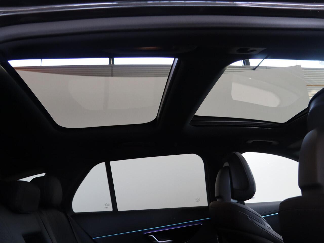 Mercedes-Benz E-estate 300e Sport Edition | Panoramaschuifdak | Premium Plus | Night | Rijassistentiepakket Plus | Stoelventilatie | Burmester