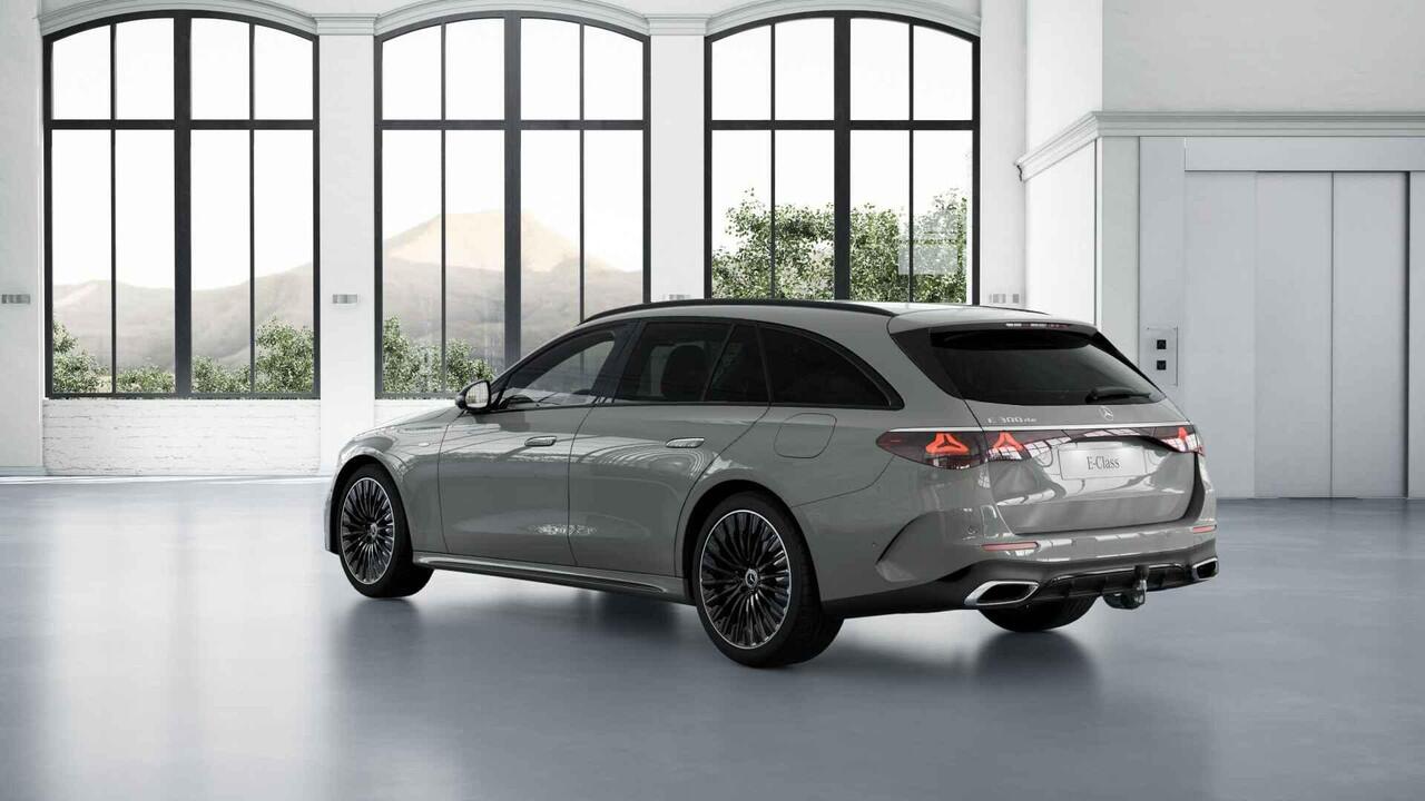 Mercedes-Benz E-estate 300 de AMG Line | Luchtvering | AMG | Panoramadak | Trekhaak | Burmester | Memory | 20 inch |