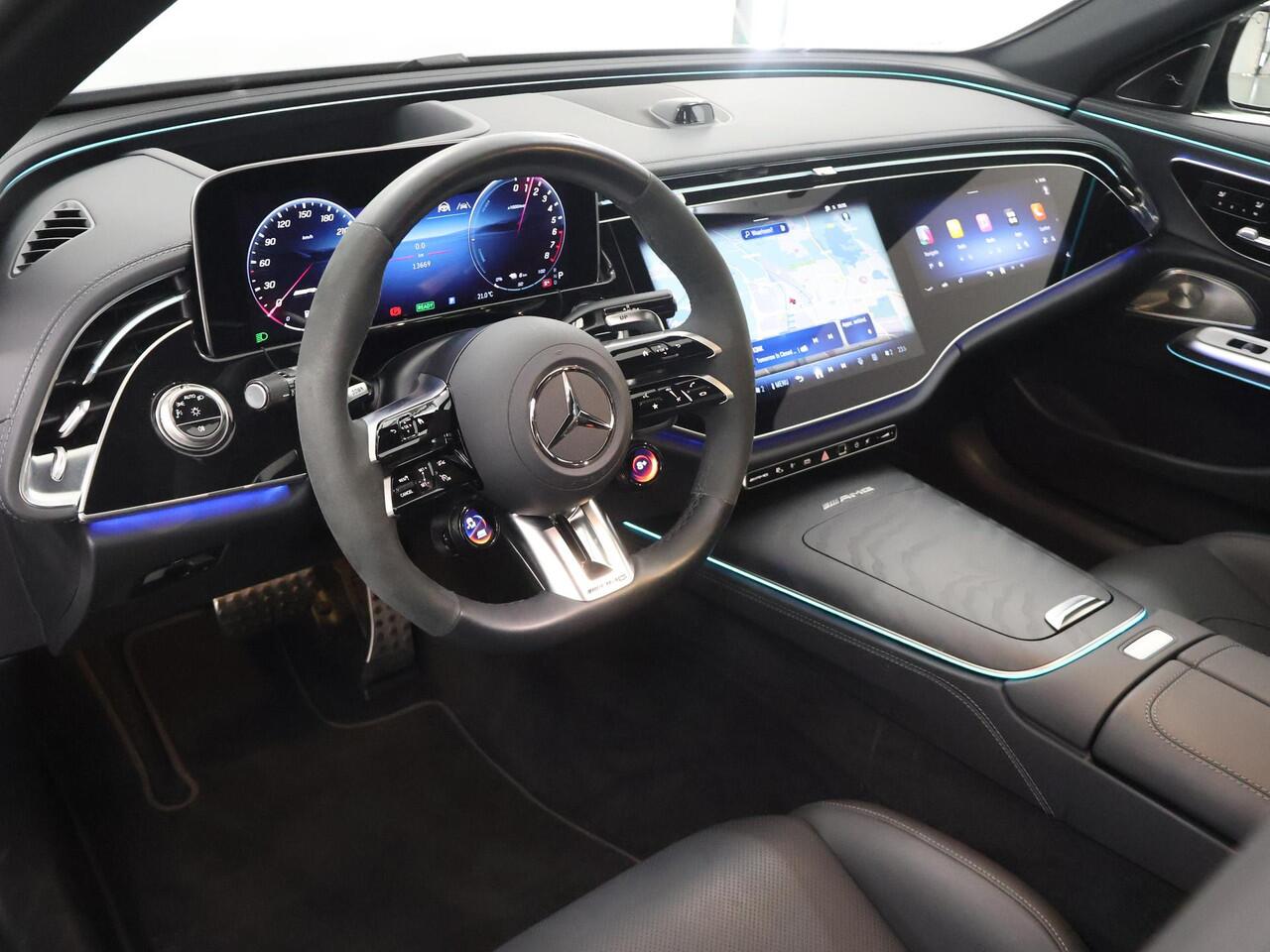 Mercedes-Benz E-estate AMG 53 4MATIC+ | Night | AMG performance stoelen | AMG dynamic plus pakket | Panoramadak | Superscreen | Trekhaak | Premium plus | Burmester |