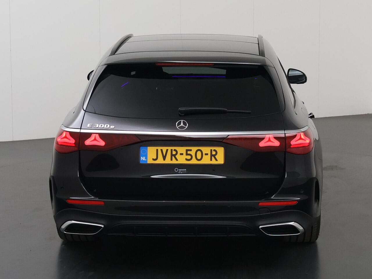 Mercedes-Benz E-estate 300e Sport Edition | Panoramaschuifdak | Premium Plus | Airmatic| Rijassistentiepakket Plus | Stoelventilatie | Burmester | Nappa leder |