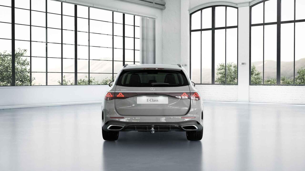 Mercedes-Benz E-estate 300e Sport Edition | Panoramaschuifdak | Head-Up | Burmester | Trekhaak | 360°-camera | MBUX Superscreen |