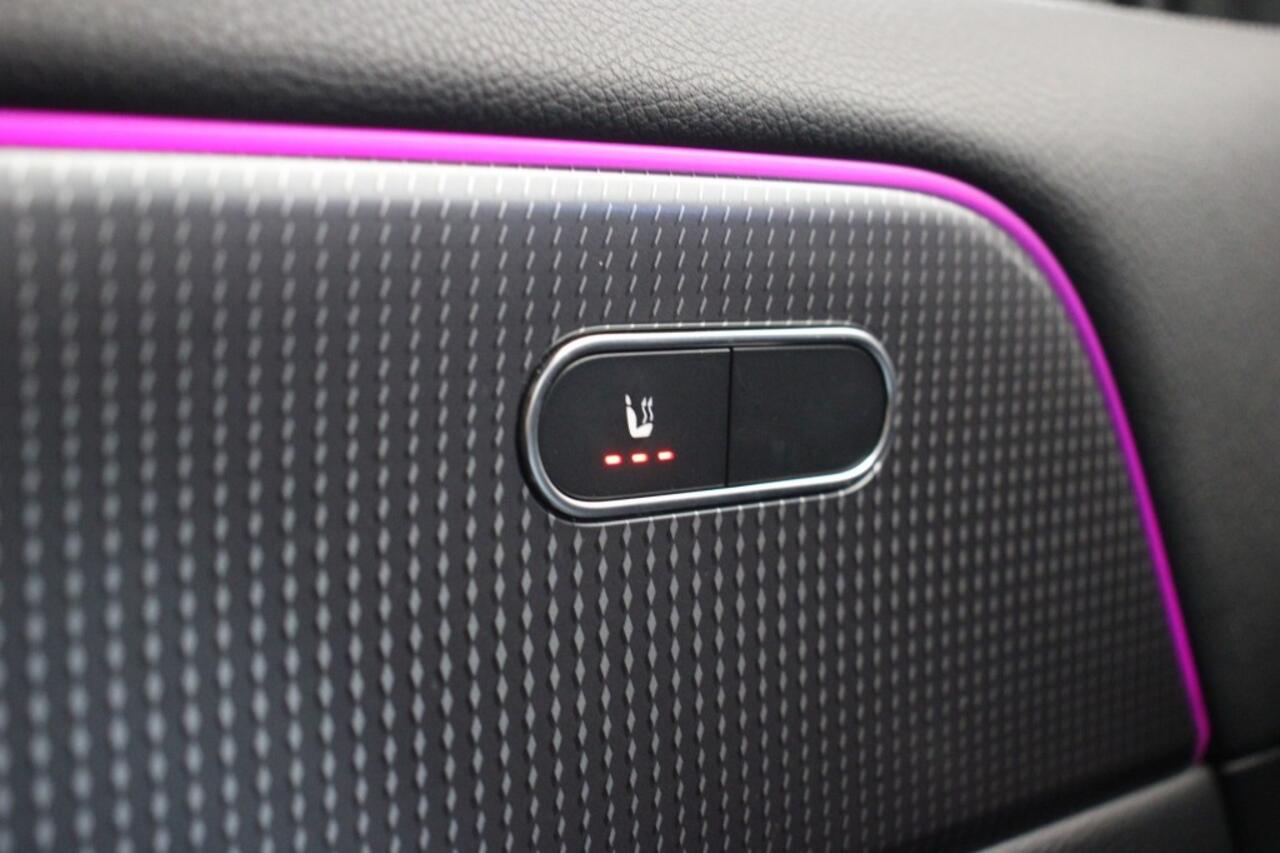 Mercedes-Benz EQA 250 Business Solution Luxury 67 kWh - Navi, Camera, Half Leer, Stoelverw.