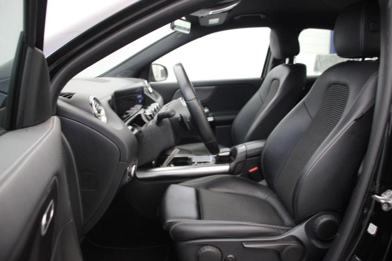 Mercedes-Benz EQA 250 Business Solution Luxury 67 kWh - Navi, Camera, Half Leer, Stoelverw.