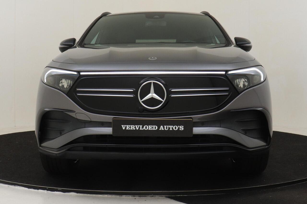 Mercedes-Benz EQA 250 BUSINESS SOLUTION AMG 67 kWh -PANO.DAK|CARPLAY|20"|KEYLESS|STOELVERW.|DODEHOEK|PRIVACY.GLAS