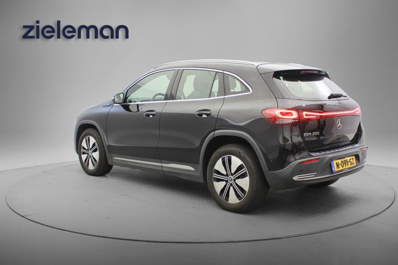 Mercedes-Benz EQA 250 Business Solution Luxury 67 kWh - Navi, Camera, Half Leer, Stoelverw. SOH 98%