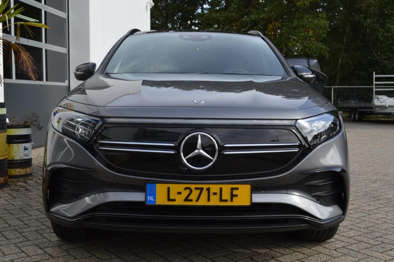 Mercedes-Benz EQA 250 Bns Sol. AMG