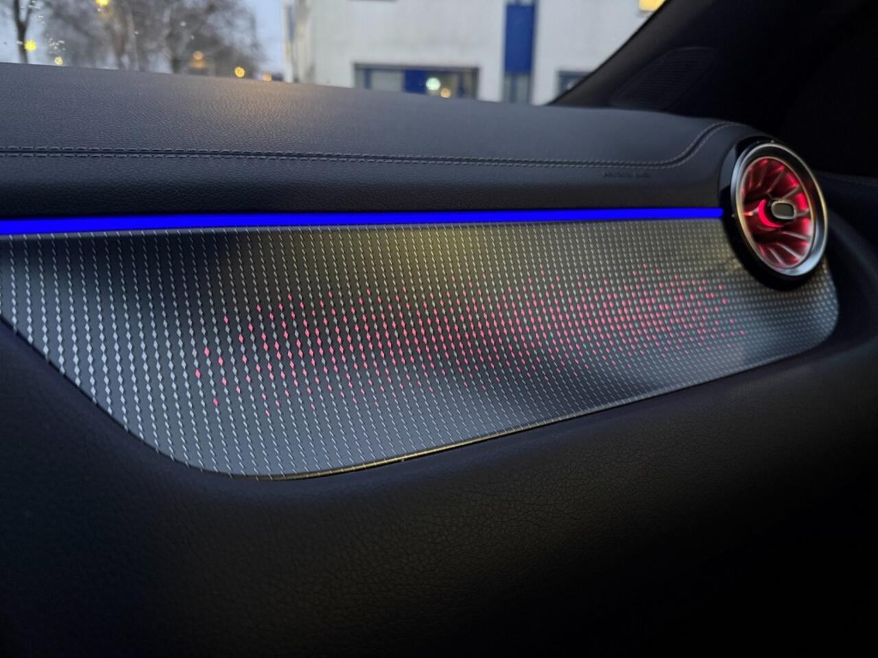 Mercedes-Benz EQA 250 e Luxury 38000km