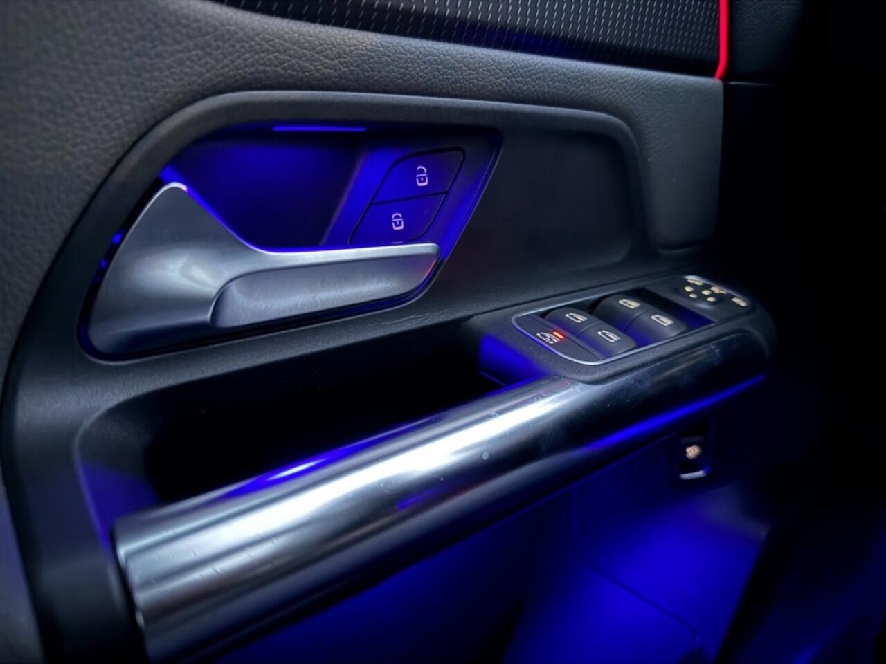 Mercedes-Benz EQA 250 e Luxury 38000km