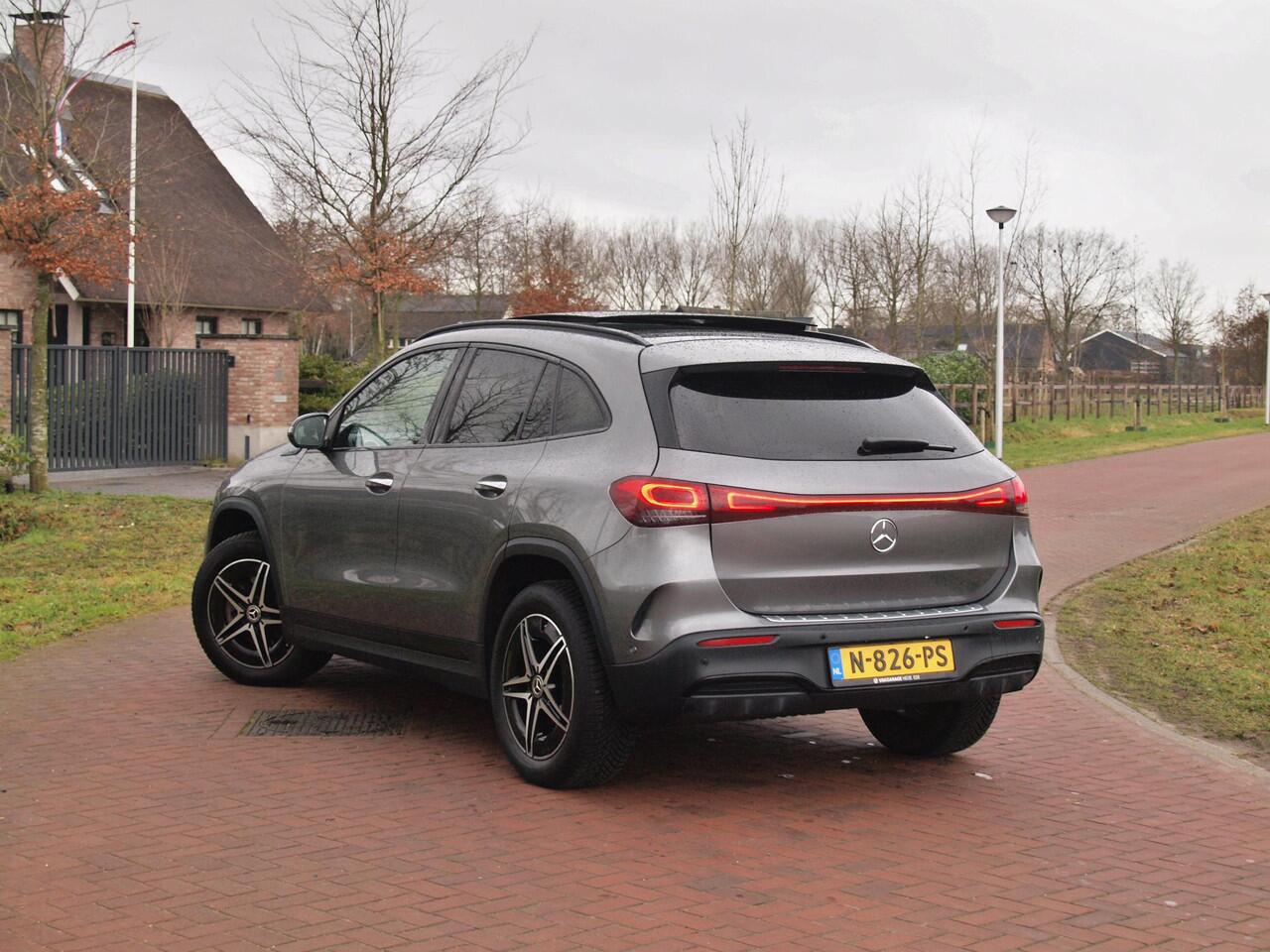 Mercedes-Benz EQA 250 Business Solution AMG 67 kWh | SOH 97% | Panoramadak | Head-Up Display | 360 Camera | Sfeerverlichting | NL-Auto |