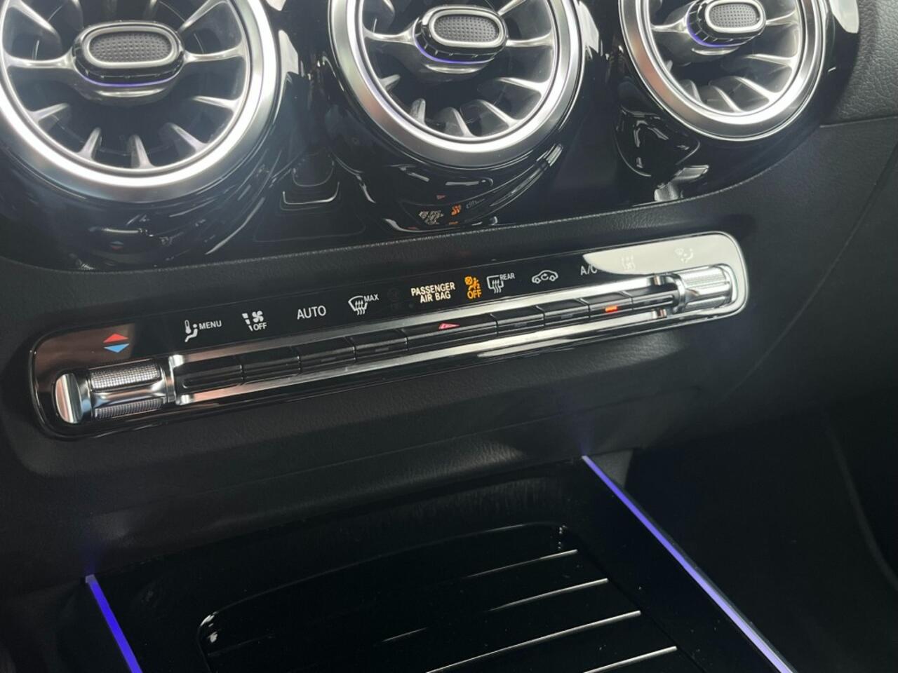 Mercedes-Benz EQA 250 PROGRESSIVE ADV. - ORG. NL. - SoH 95,4