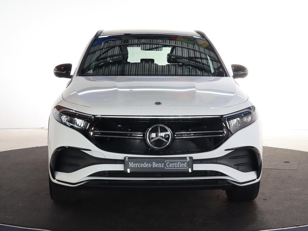 Mercedes-Benz EQA 350 4MATIC Business Solution AMG 67 kWh | Panoramadak | Trekhaak | Memory | Headup | 360 graden camera | Rijassistentiepakket |