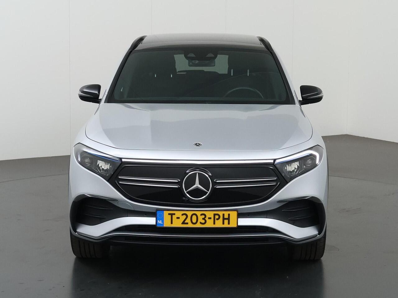 Mercedes-Benz EQA 250+ Sport Edition 71 kWh | AMG | Night | Panoramadak | Rijassistentiepakket |