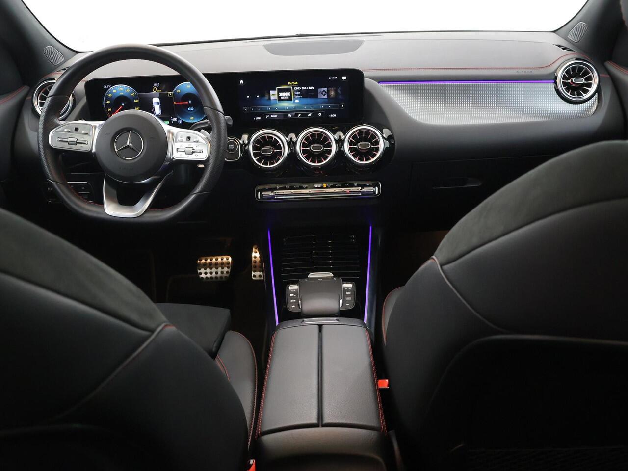 Mercedes-Benz EQA 250+ Sport Edition 71 kWh | AMG | Night | Panoramadak | Rijassistentiepakket |