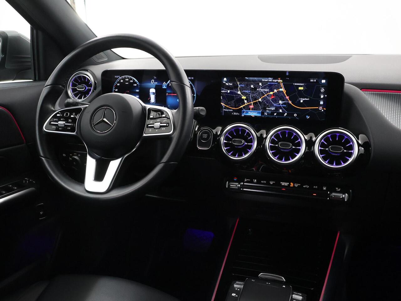 Mercedes-Benz EQA 250 67 kWh | Augmented reality | Apple carplay | Elektrische achterklep |