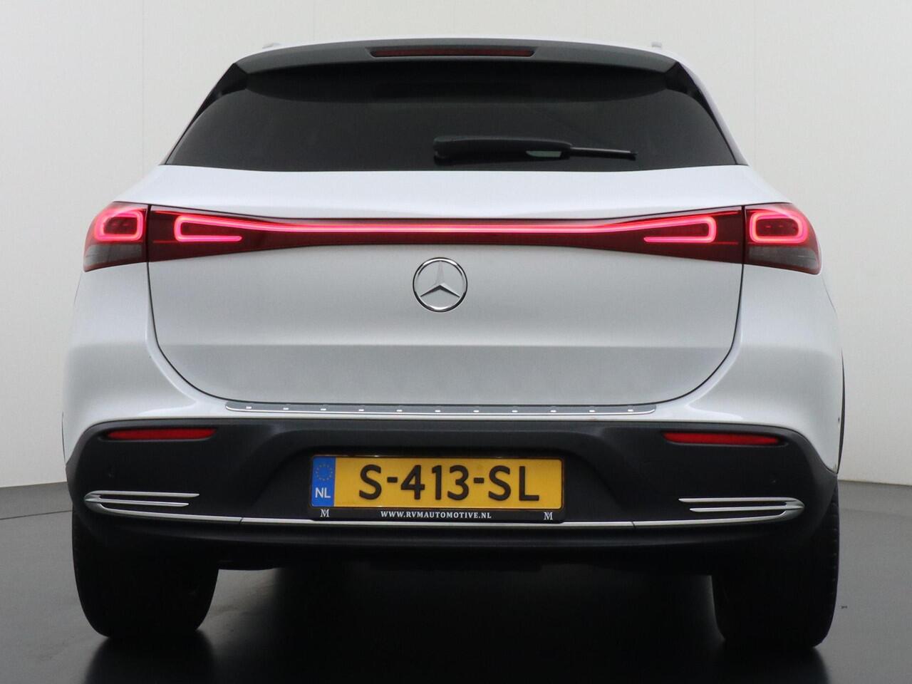 Mercedes-Benz EQA 250 Luxury Line 67 kWh LEDER | AMBILIGHT | CAMERA | PANORAMADAK | RIJKLAARPRIJS INCL. 12MND BOVAG