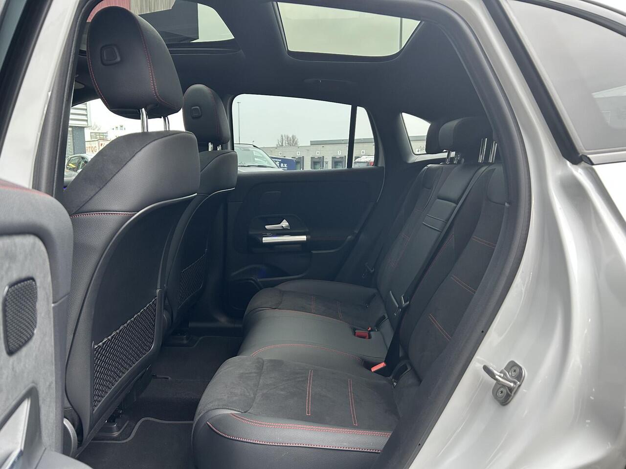 Mercedes-Benz EQA 250+ Business Edition 71 kWh | Panoramadak | Memory | Sfeerverlichting