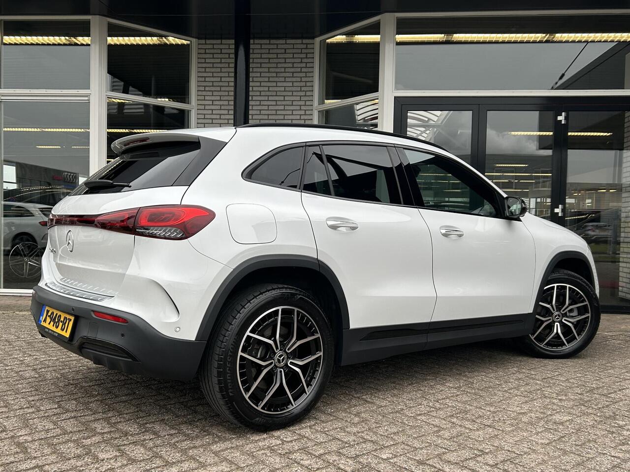 Mercedes-Benz EQA 250+ Business Edition 71 kWh | Panoramadak | Memory | Sfeerverlichting