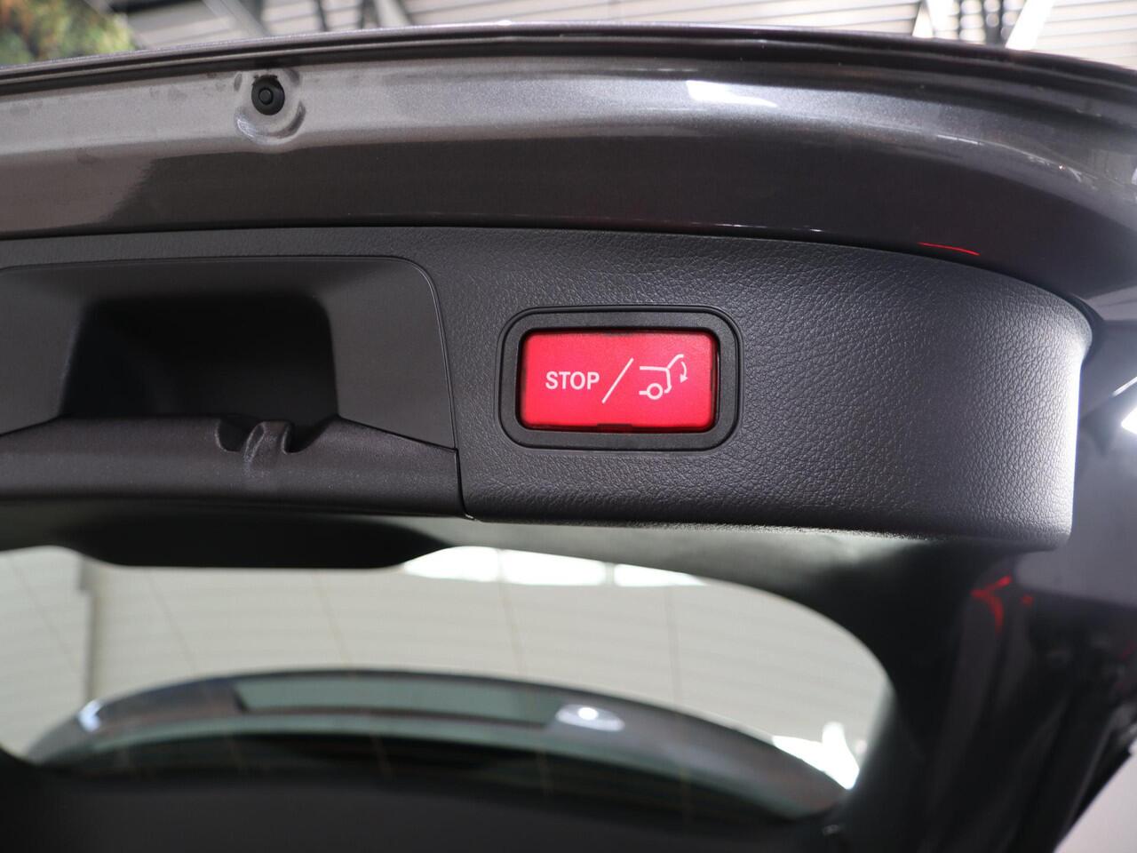 Mercedes-Benz EQA 250 AMG Line 67 kWh | Elektrische achterklep | Sfeerverlichting | Stoelverwarming |