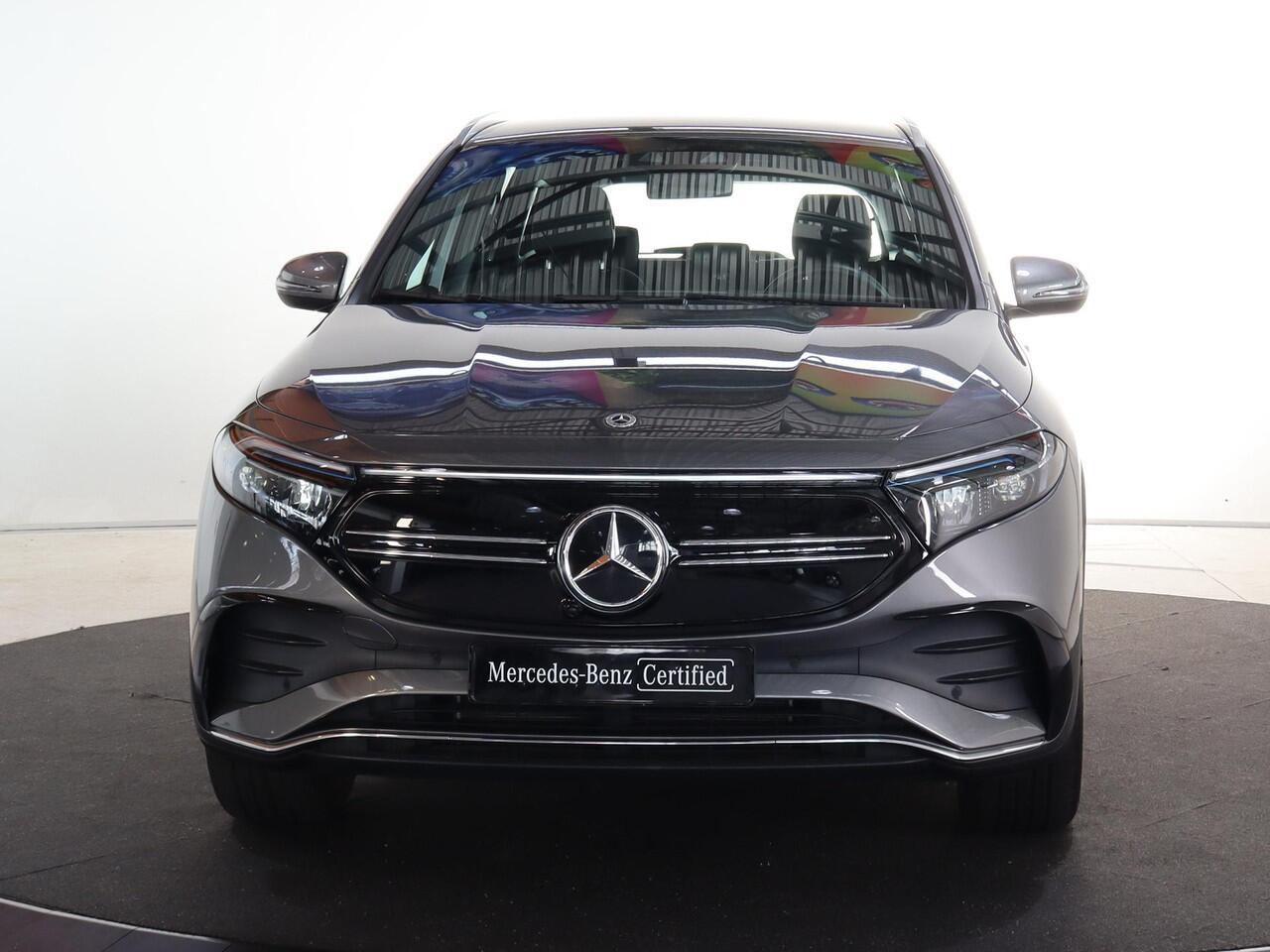 Mercedes-Benz EQA 250 AMG Line 67 kWh | Elektrische achterklep | Sfeerverlichting | Stoelverwarming |