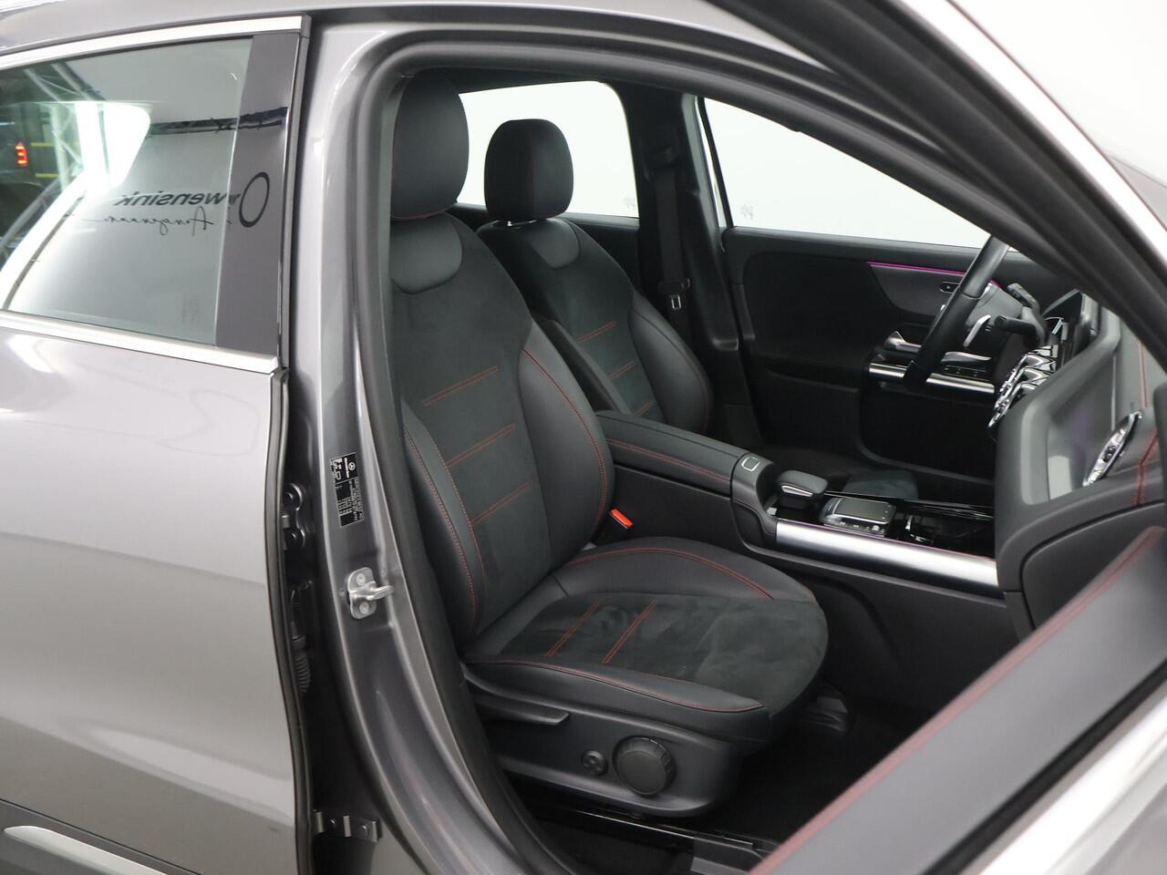 Mercedes-Benz EQA 250 67 kWh | AMG | Stoelverwarming | Sfeerverlichting | Achteruitrijcamera |