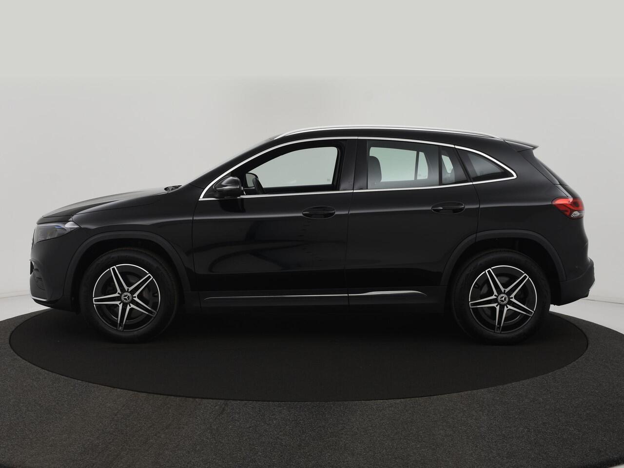 Mercedes-Benz EQA 250 AMG Line 67 kWh NAVI|BLIS|ELEK.ACHTERKLEP|STOELVERW|LED|CAMERA|APPLECARPLAY