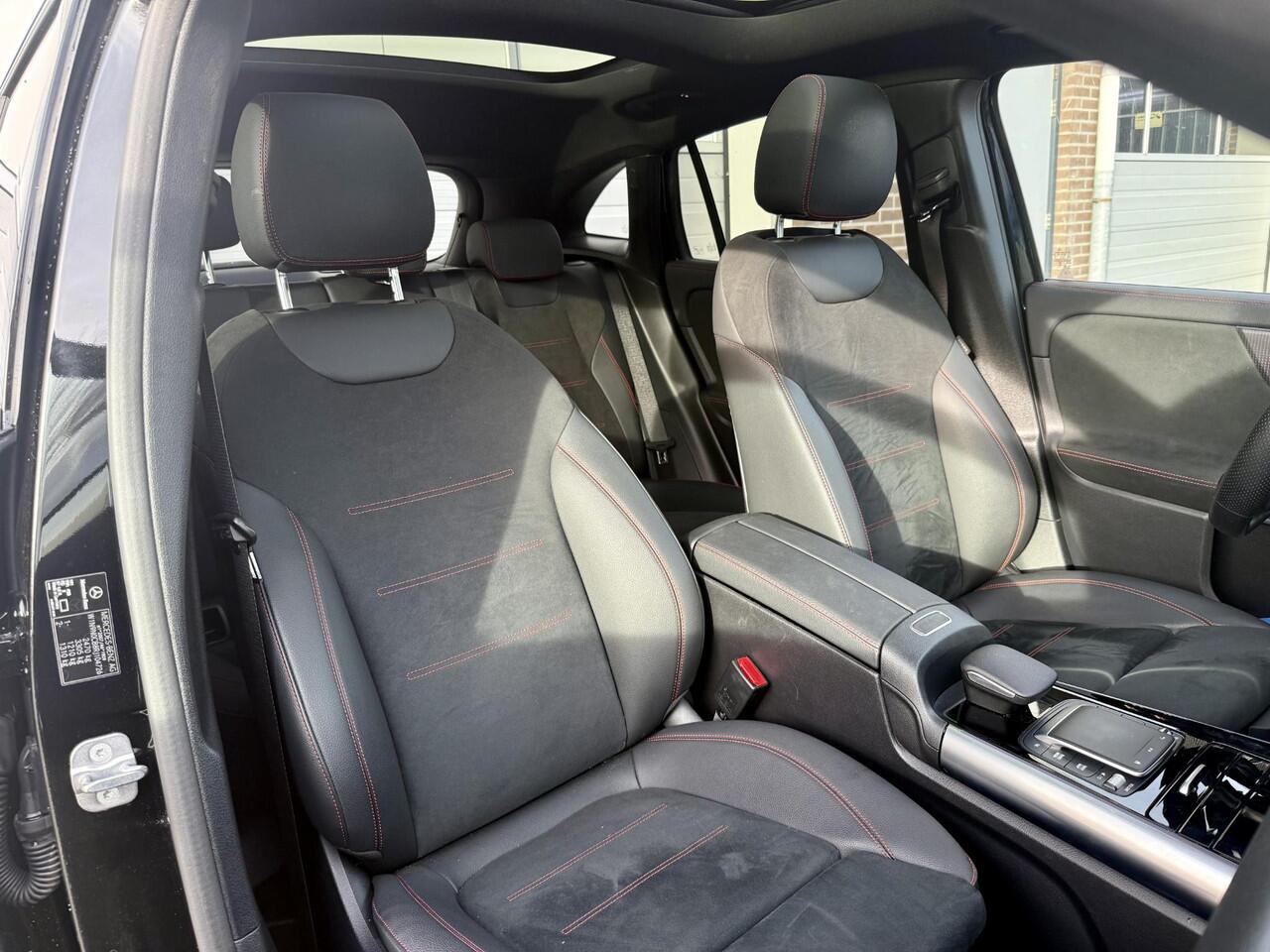 Mercedes-Benz EQA 250+ Business Edition | AMG | Nightpakket | Business Plus | Panoramadak | 360° Camera | Sfeerverlichting | Rijassistentiepakket | Memorystoelen Verwarmd | Trekhaak | Apple & Android Carplay