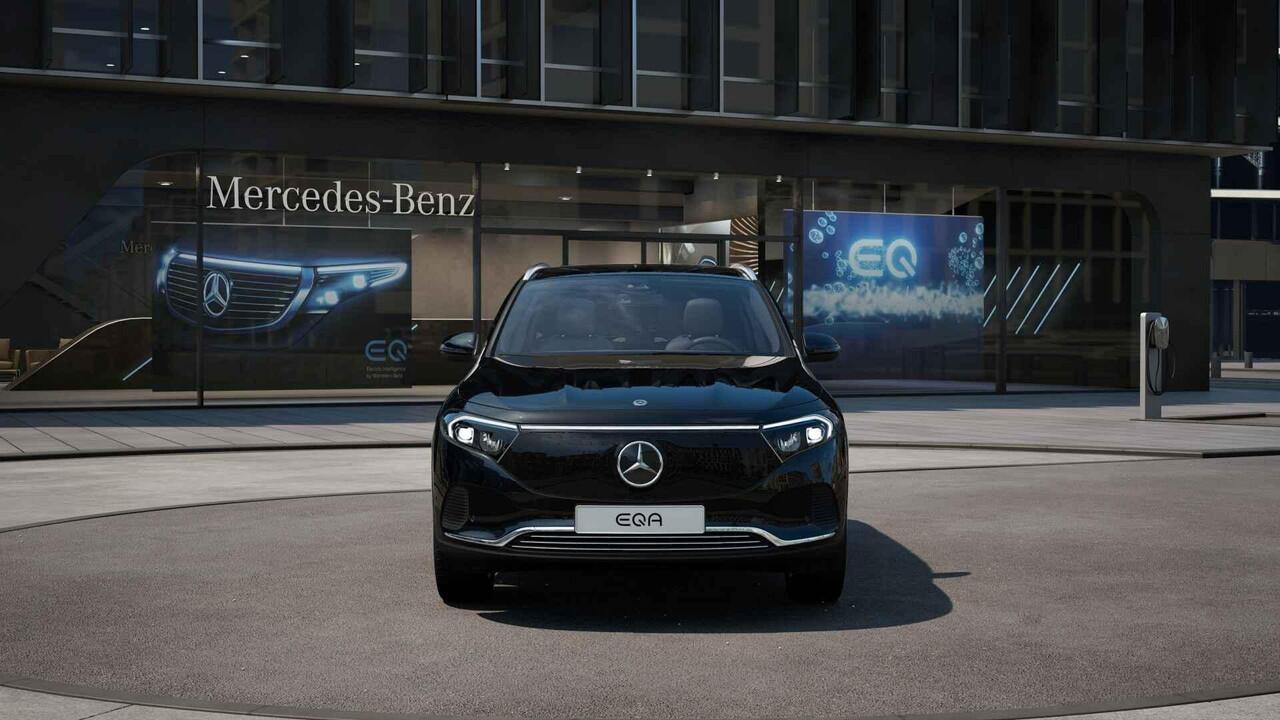 Mercedes-Benz EQA 250+ Business Solution Luxury