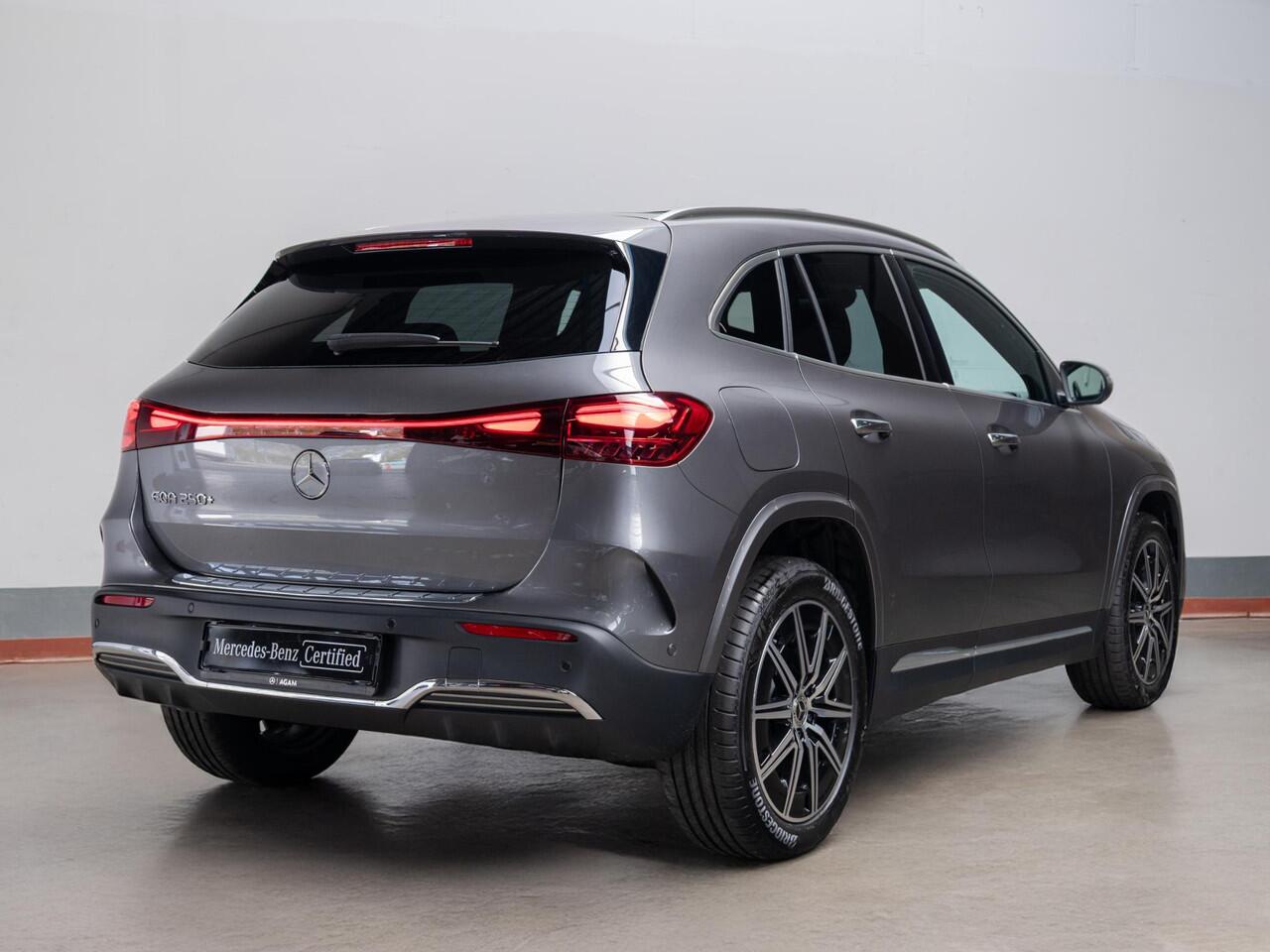 Mercedes-Benz EQA 250+ Business Solution AMG 71 kWh Panorama dak