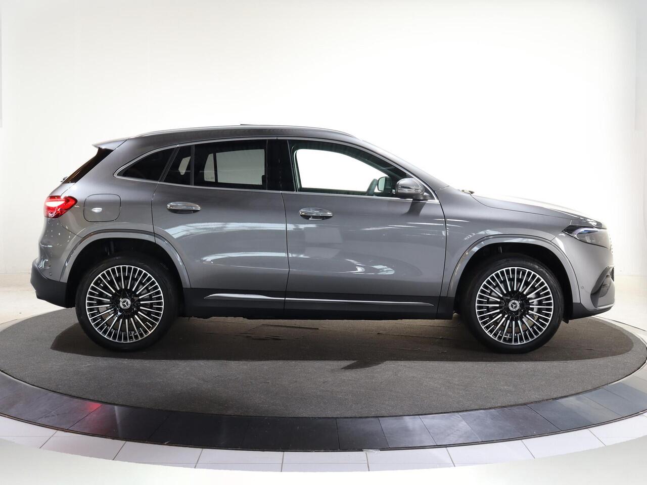 Mercedes-Benz EQA 250+ Business Solution AMG 71 kWh | Panoramaschuifdak | Night | Dodehoekassistent | Head-up | Burmester | Winterpakket |