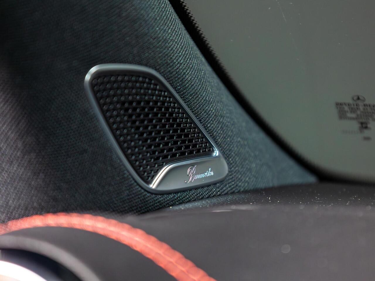 Mercedes-Benz EQA 250+ Business Solution AMG 71 kWh Panorama dak