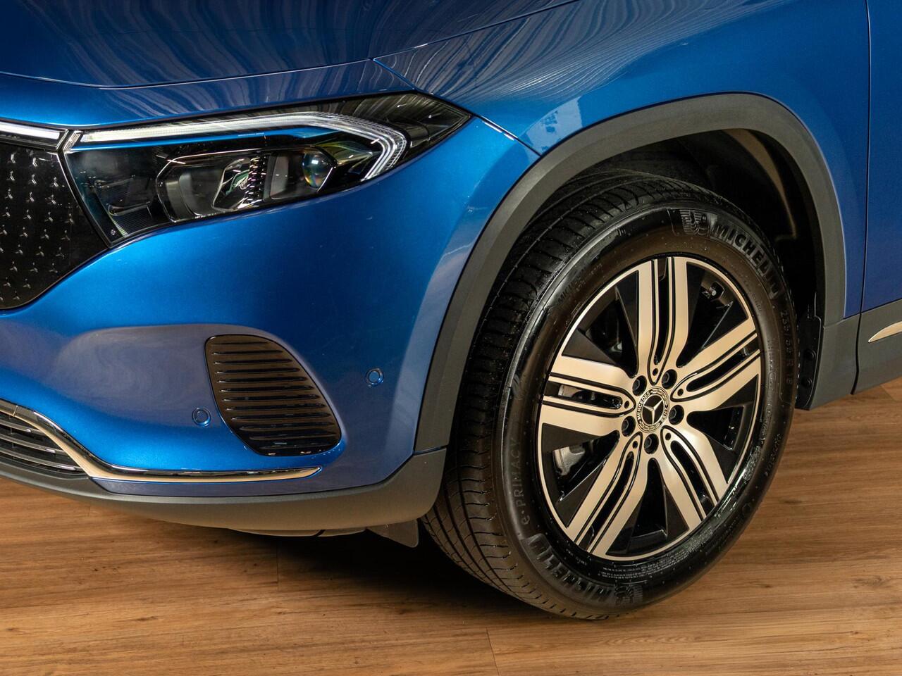 Mercedes-Benz EQA 250+ Luxury Line 71 kWh Panorama dak