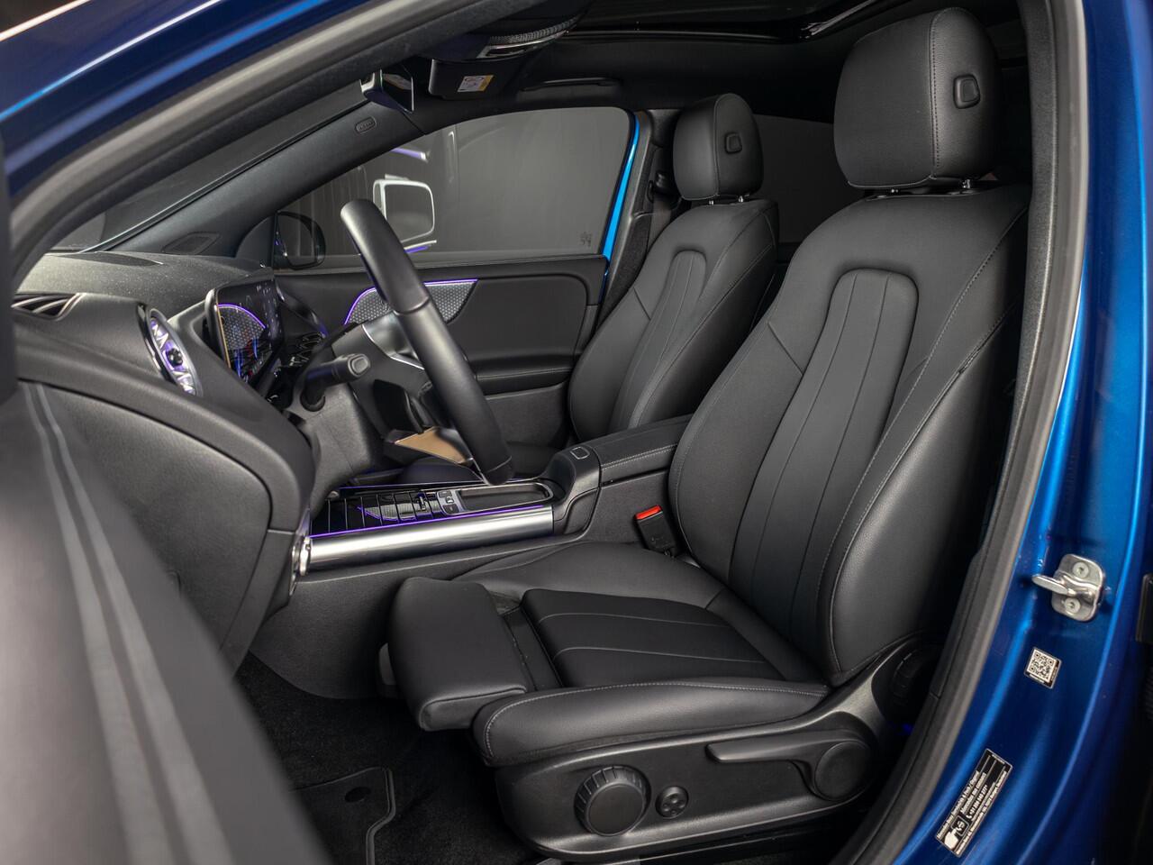 Mercedes-Benz EQA 250+ Luxury Line 71 kWh Panorama dak